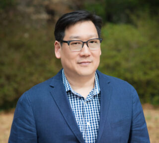 Hubert Kang Fractional Chief Revenue Officer